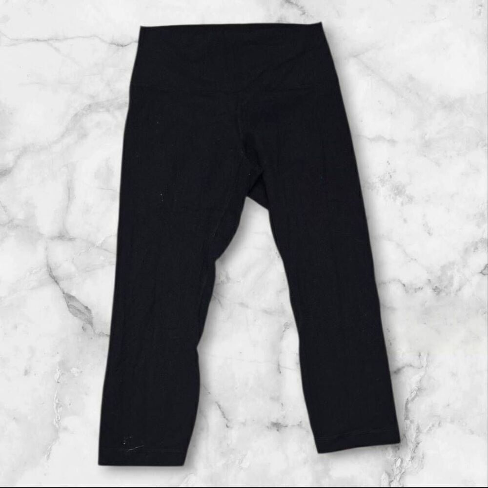 Lululemon Black Wunder Under Leggings Size 8